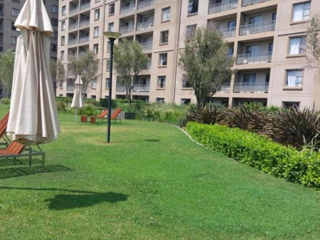 Emabheleni Executive Suites Johannesburg Exterior foto